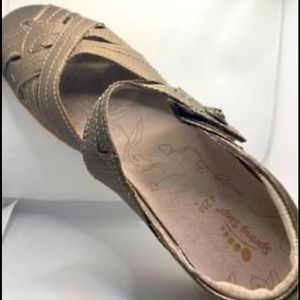 Gold Spring Step Mary Jane Flats